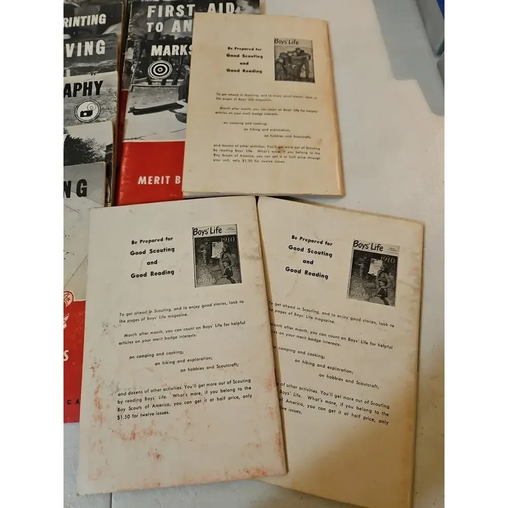 Vintage Boy Scouts Of America Merit Badge Book Lot Of 31